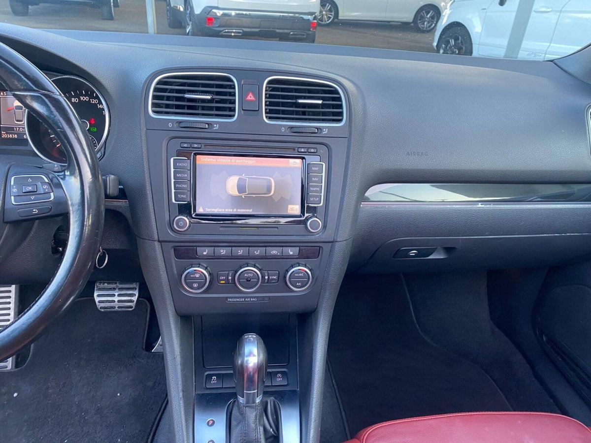 Volkswagen Golf Cabrio 2.0 TDI DSG BlueM. Tech. (10)
