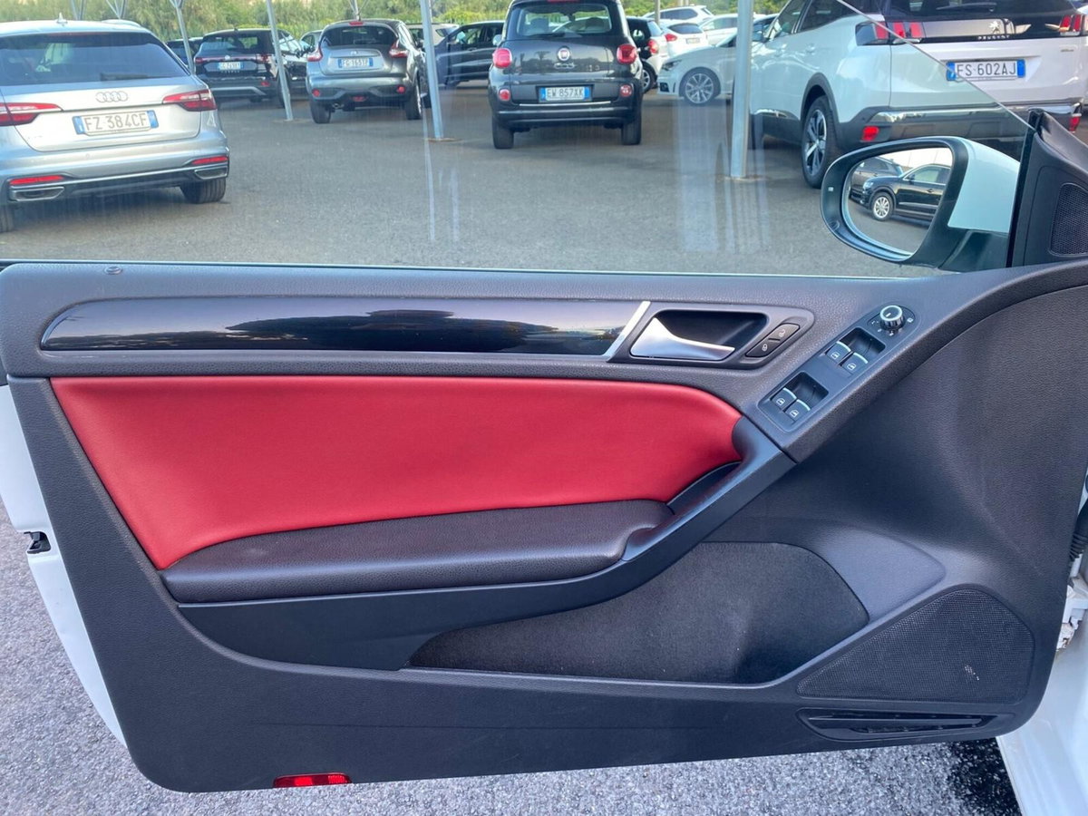 Volkswagen Golf Cabrio 2.0 TDI DSG BlueM. Tech. (11)