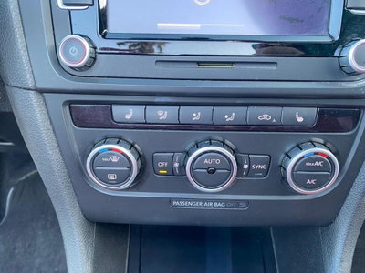Volkswagen Golf Cabrio 2.0 TDI DSG BlueM. Tech. (13)