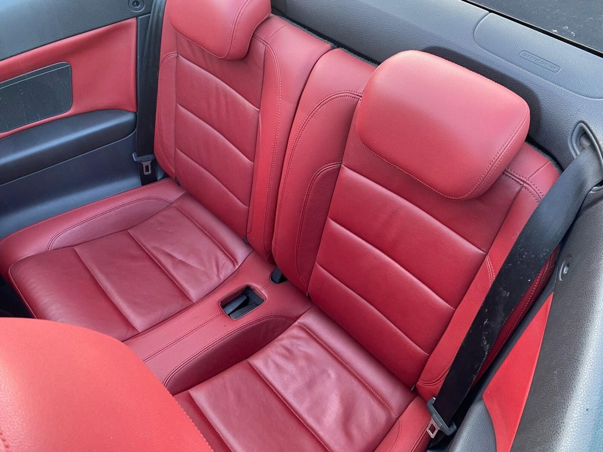 Volkswagen Golf Cabrio 2.0 TDI DSG BlueM. Tech. (8)