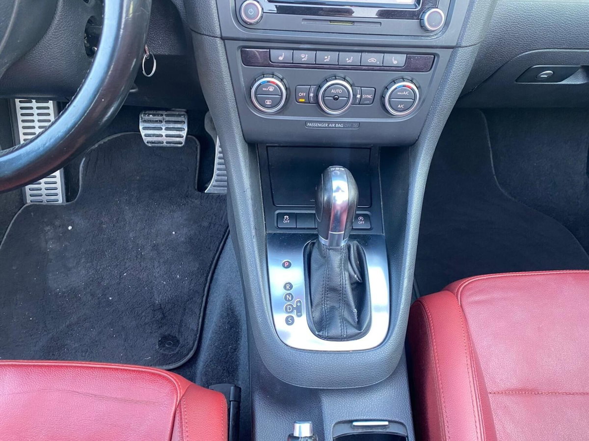 Volkswagen Golf Cabrio 2.0 TDI DSG BlueM. Tech. (9)