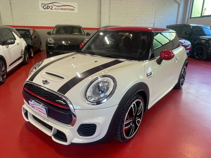 MINI Mini 2.0 John Cooper Works Hype