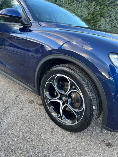 Alfa Romeo Stelvio Stelvio 2.2 Turbodiesel 190 CV AT8 RWD Executive (12)