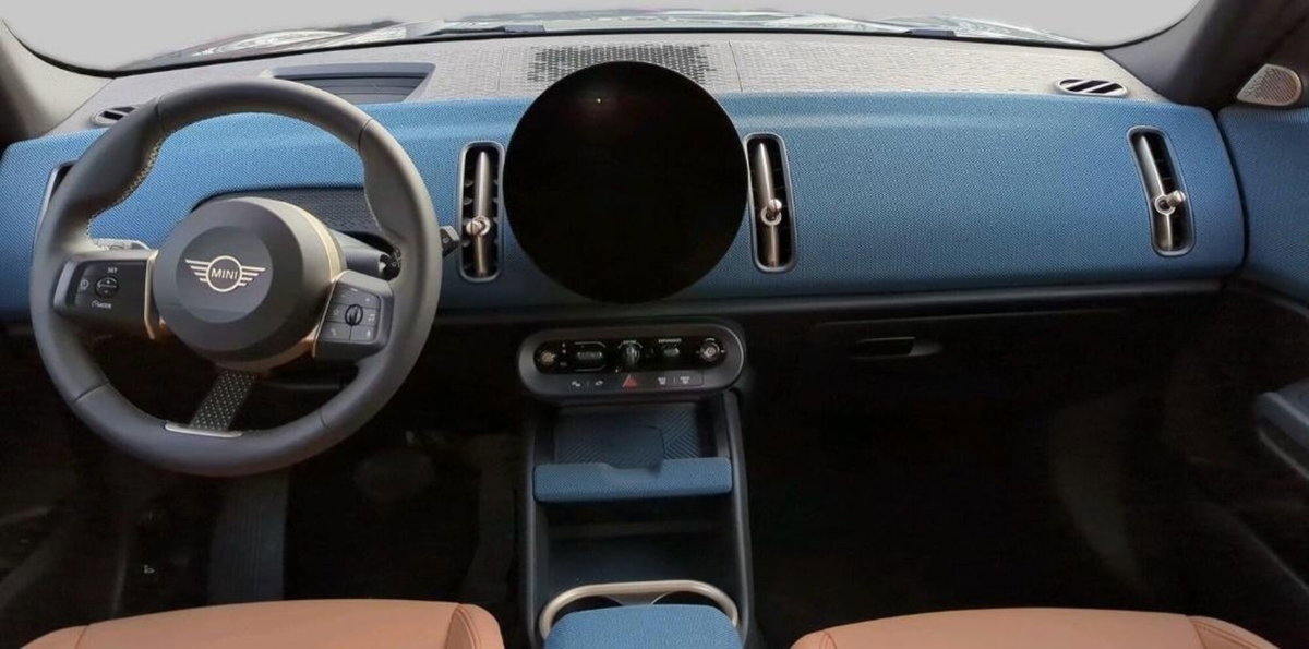 MINI Mini Countryman 2.0 48V D Favoured auto (6)