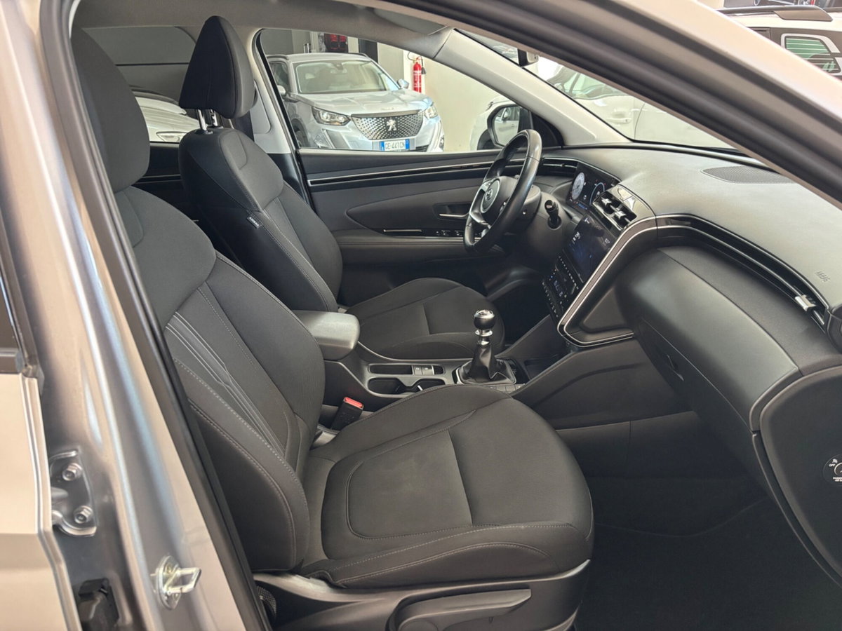 Hyundai Tucson 1.6 CRDi XLine (9)