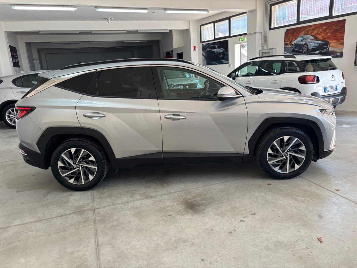 Hyundai Tucson 1.6 CRDi XLine (8)