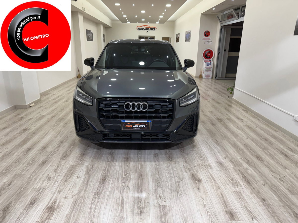 Audi Q2 35 2.0 tdi Identity Black s-tronic