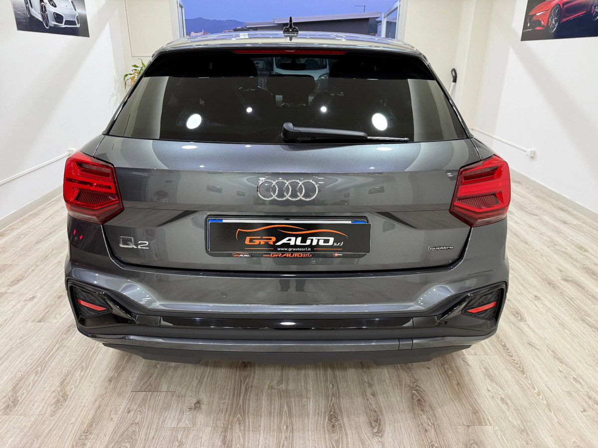 Audi Q2 35 2.0 tdi Identity Black s-tronic (15)