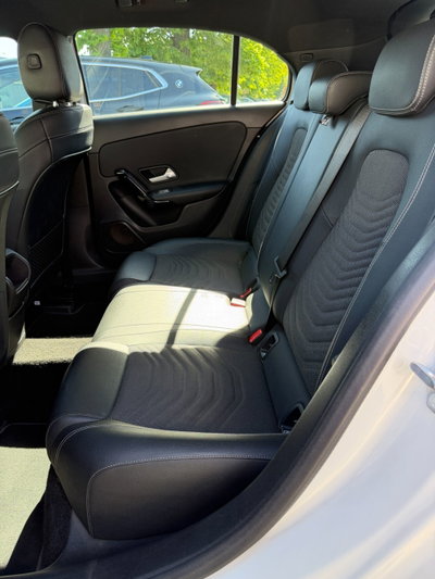 Mercedes-Benz Classe A 180 d Automatic Business (11)