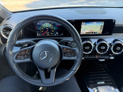 Mercedes-Benz Classe A 180 d Automatic Business (19)
