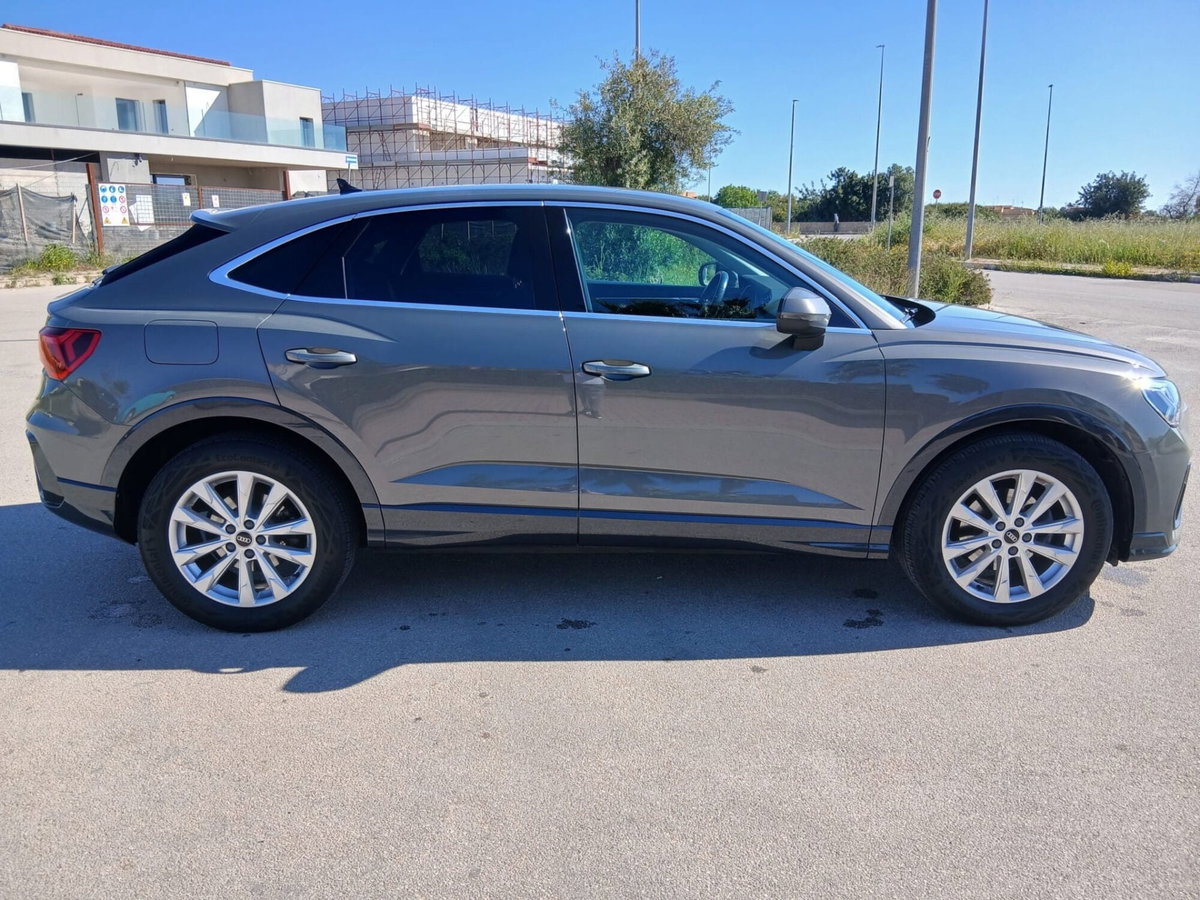 Audi Q3 Sportback 35 TDI quattro S tronic Business Plus (2)