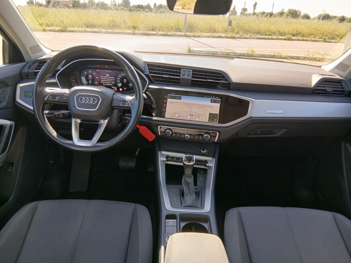 Audi Q3 Sportback 35 TDI quattro S tronic Business Plus (4)