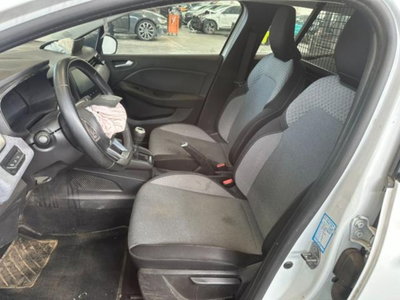 Renault Clio 1.5 dci 100cv Evolution qstomize van (11)