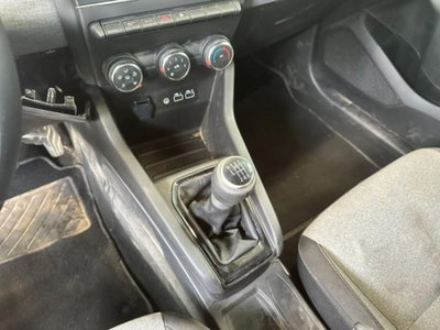 Renault Clio 1.5 dci 100cv Evolution qstomize van (16)