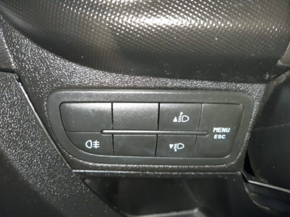 Peugeot Bipper 1.4 HDi 70CV Furgone Classe 2 (12)
