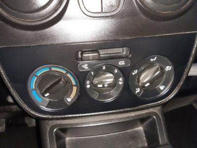 Peugeot Bipper 1.4 HDi 70CV Furgone Classe 2 (9)