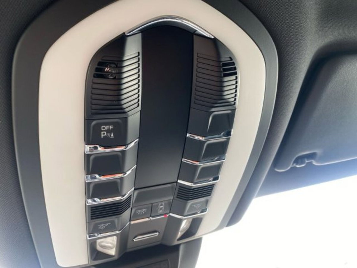 Porsche Macan 2.0 (16)