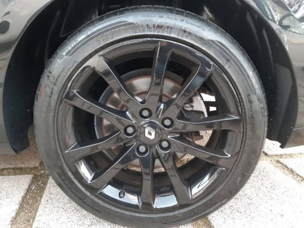 Renault Laguna SporTour 2.0 dCi 150CV SporTour 4Control (20)