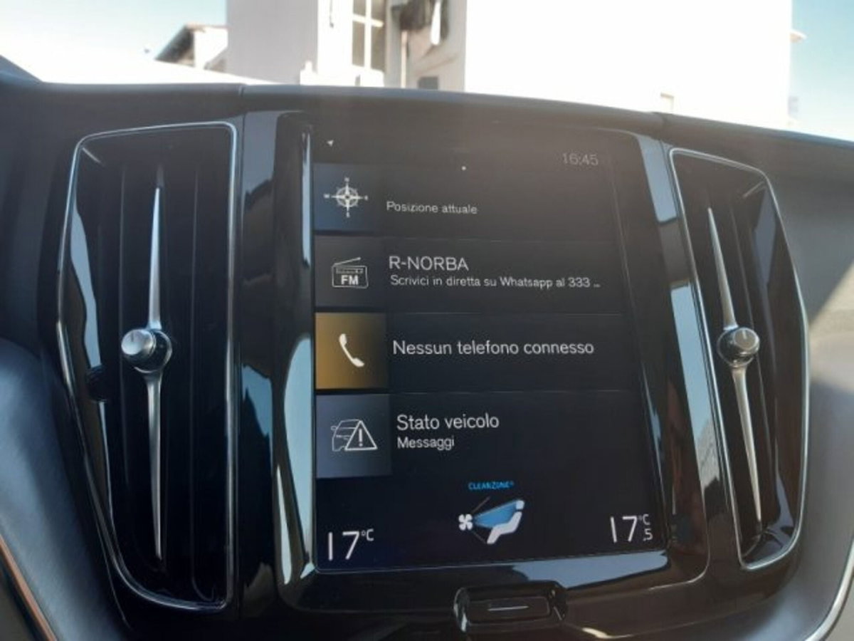 Volvo XC60 B4 Geartronic Momentum (9)