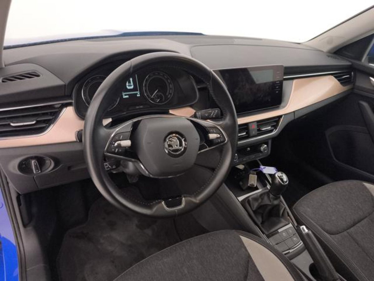 Skoda Kamiq 1.0 G-Tec Style (10)