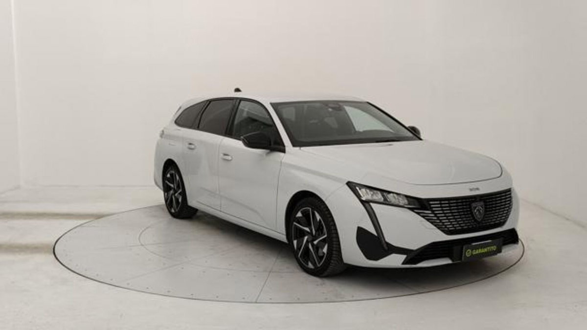Peugeot 308 SW BlueHDi 130 S&S EAT8 Allure Pack (7)