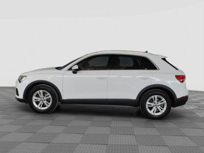 Audi Q3 35 TFSI S tronic Business (2)