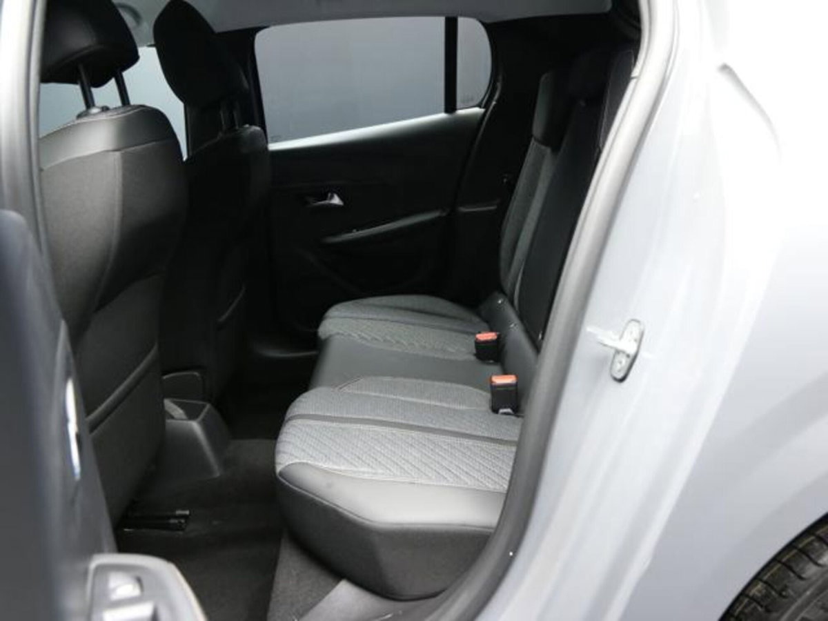 Peugeot 208 PureTech 100 Stop&Start 5 porte Allure (9)