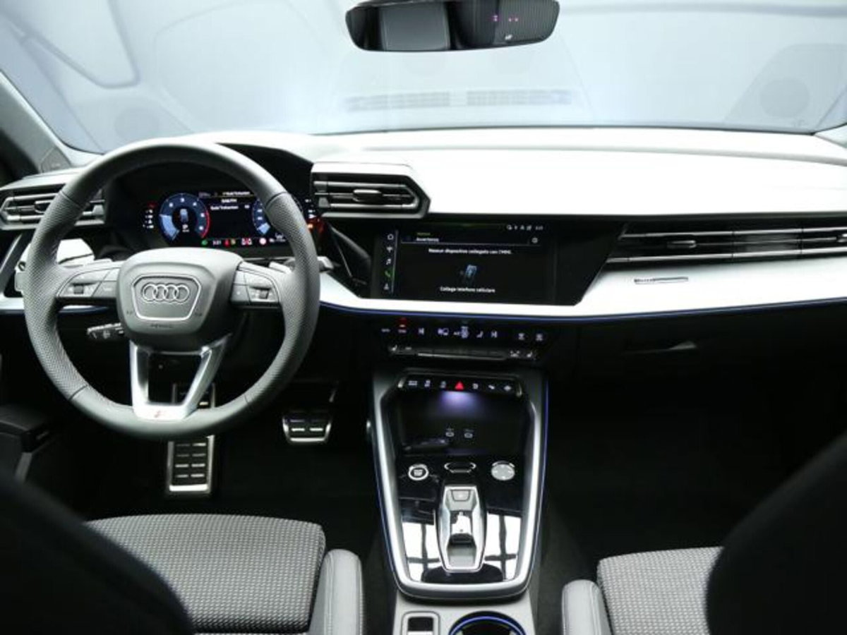 Audi A3 Sportback 35 TDI S tronic S line edition (12)