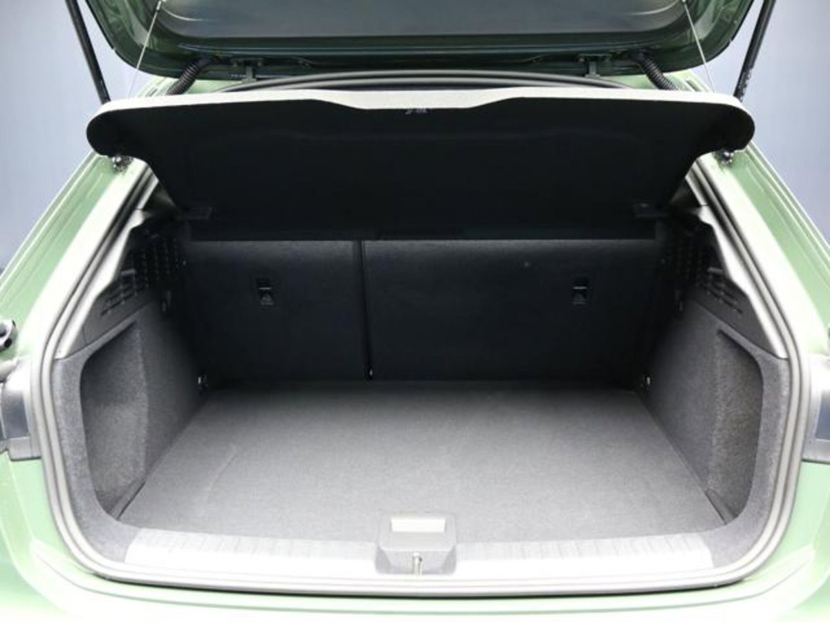 Audi A3 Sportback 35 TDI S tronic S line edition (8)