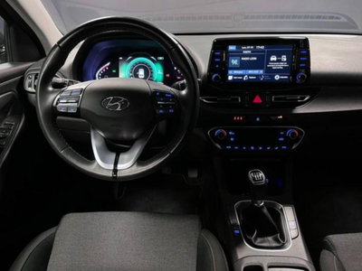 Hyundai i30 Fastback 1.0 T-GDI iMT 48V Prime (9)