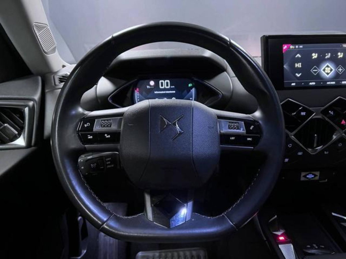 Ds DS 3 DS 3 Crossback PureTech 100 So Chic (11)