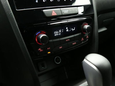 Suzuki Vitara 1.4h Starview 4wd allgrip 110cv at (13)