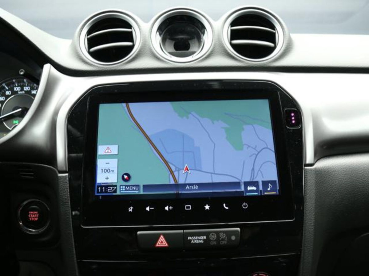 Suzuki Vitara 1.4h Starview 4wd allgrip 110cv at (14)
