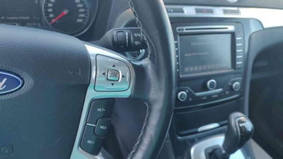 Ford Galaxy 2.0 TDCi 163 CV Powershift Titanium (15)