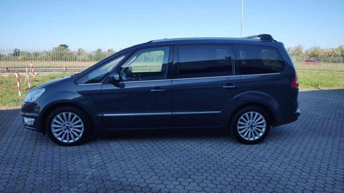 Ford Galaxy 2.0 TDCi 163 CV Powershift Titanium (2)