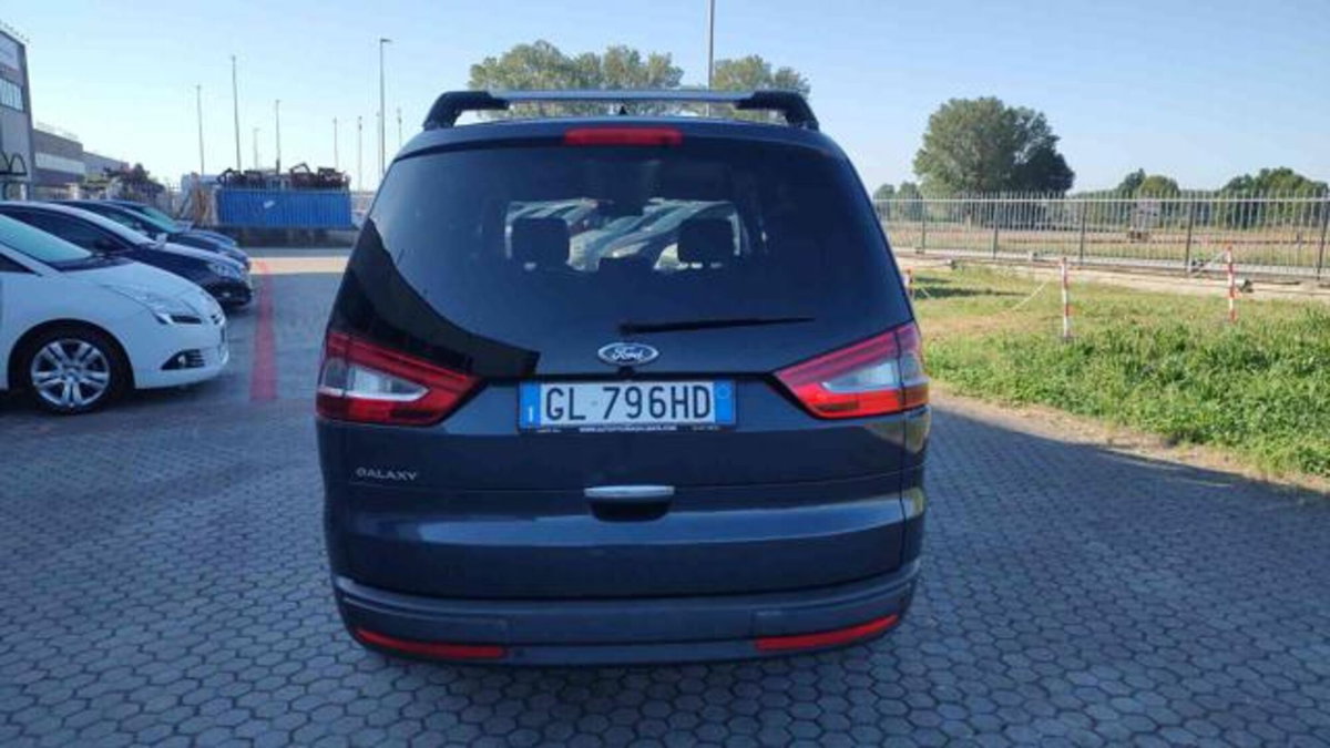 Ford Galaxy 2.0 TDCi 163 CV Powershift Titanium (4)