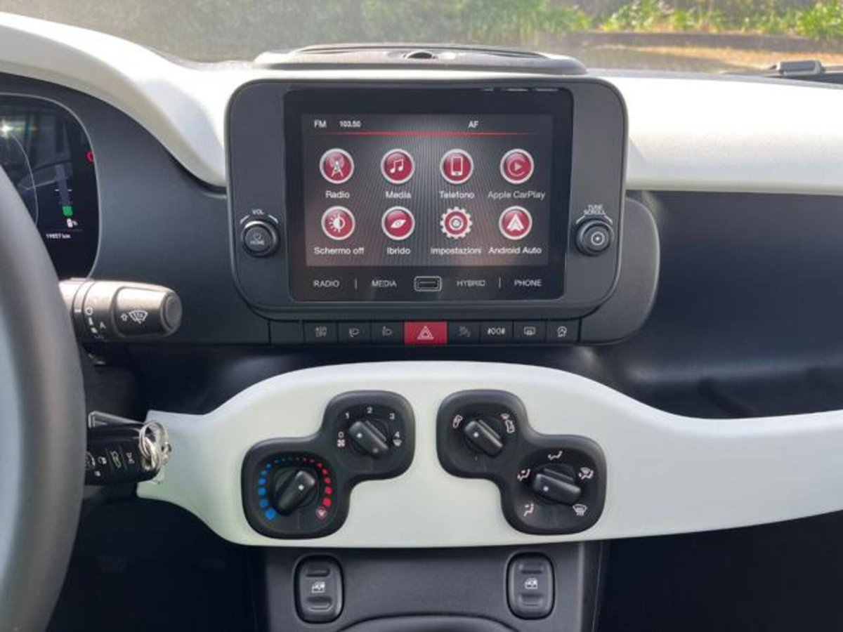Fiat Panda 1.0 firefly hybrid s&s 70cv (9)