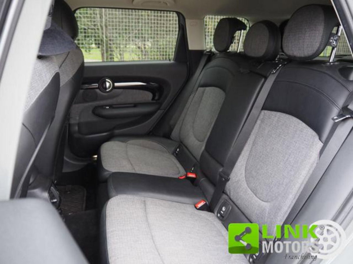 MINI Mini Clubman 2.0 Cooper D Yours Clubman (7)
