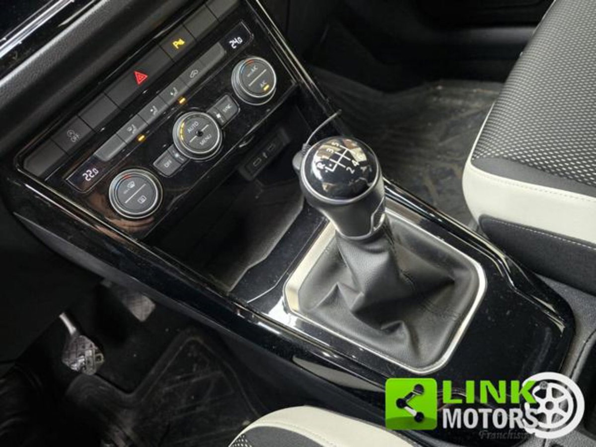 Volkswagen T-Roc 2.0 TDI SCR Advanced BlueMotion Technology (15)