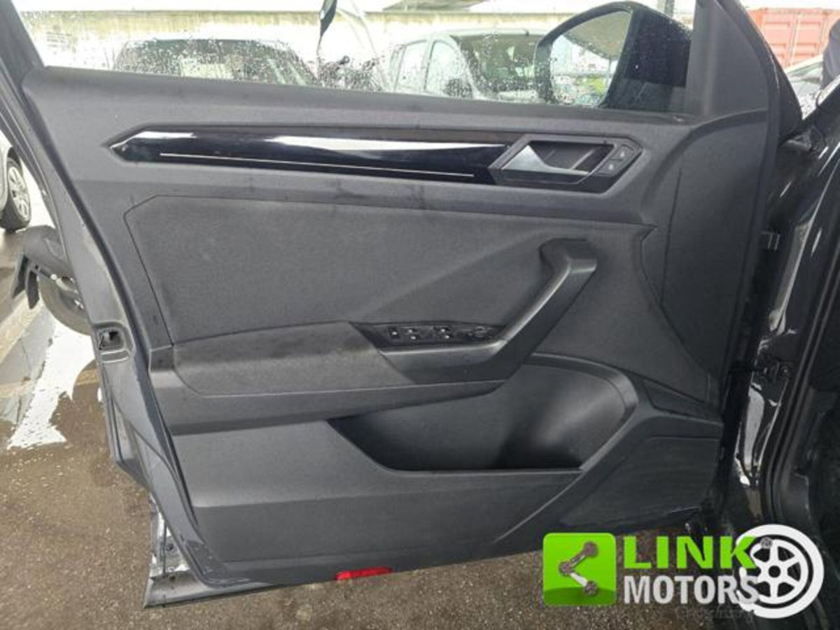 Volkswagen T-Roc 2.0 TDI SCR Advanced BlueMotion Technology (20)