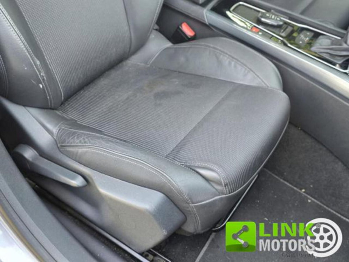 Peugeot 508 BlueHDi 180 EAT6 S&S Feline (19)