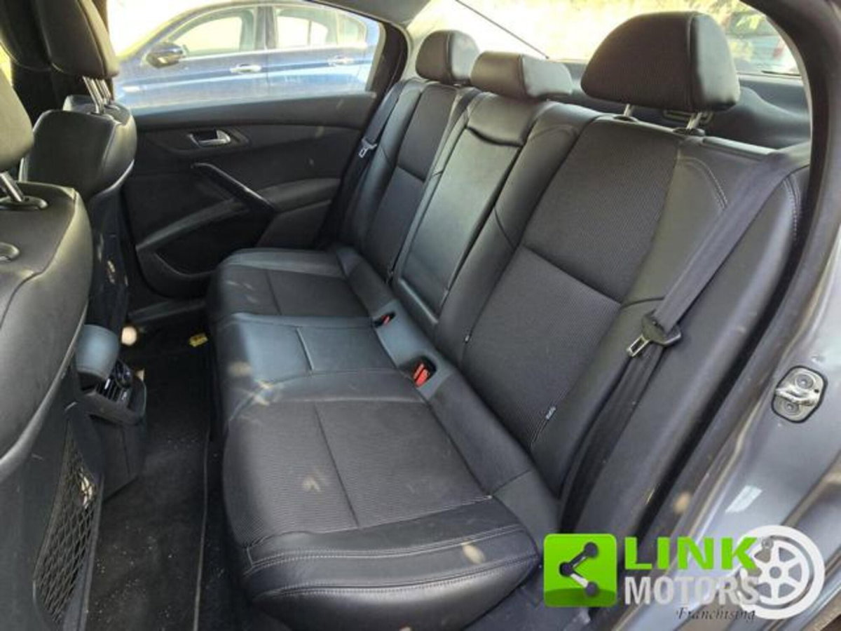 Peugeot 508 BlueHDi 180 EAT6 S&S Feline (6)