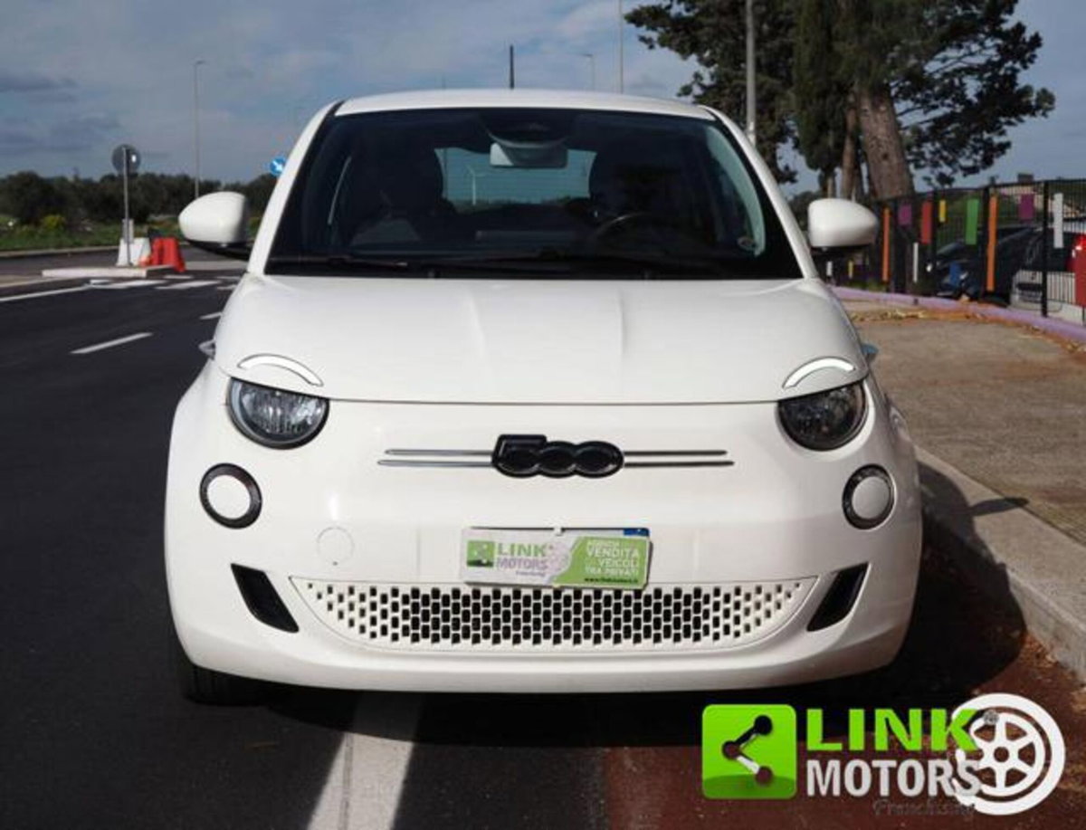 Fiat 500e Icon 3+1 42 kWh (7)