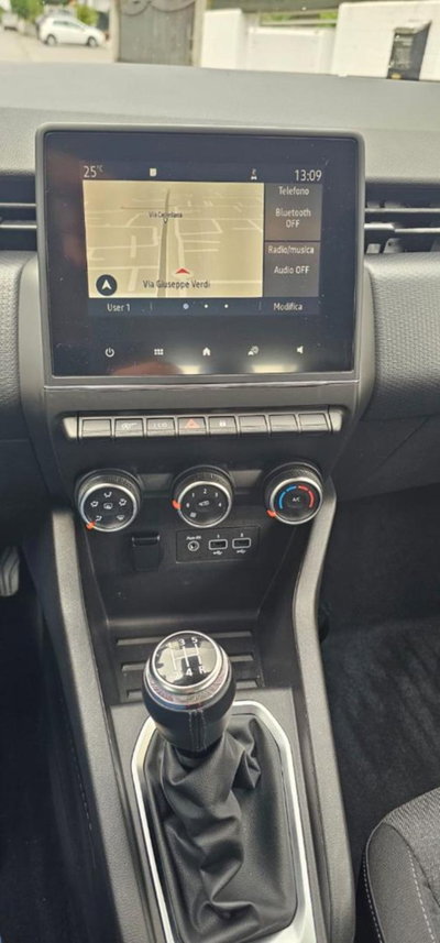 Renault Clio TCe 100 CV 5 porte Life (12)