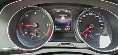 Volkswagen Passat Variant 2.0 TDI SCR EVO DSG Business (12)