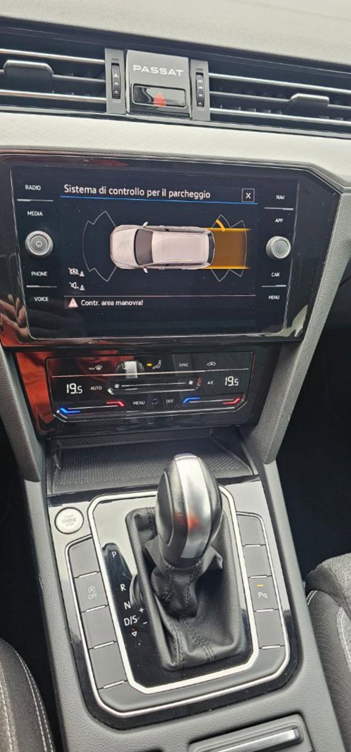 Volkswagen Passat Variant 2.0 TDI SCR EVO DSG Business (14)