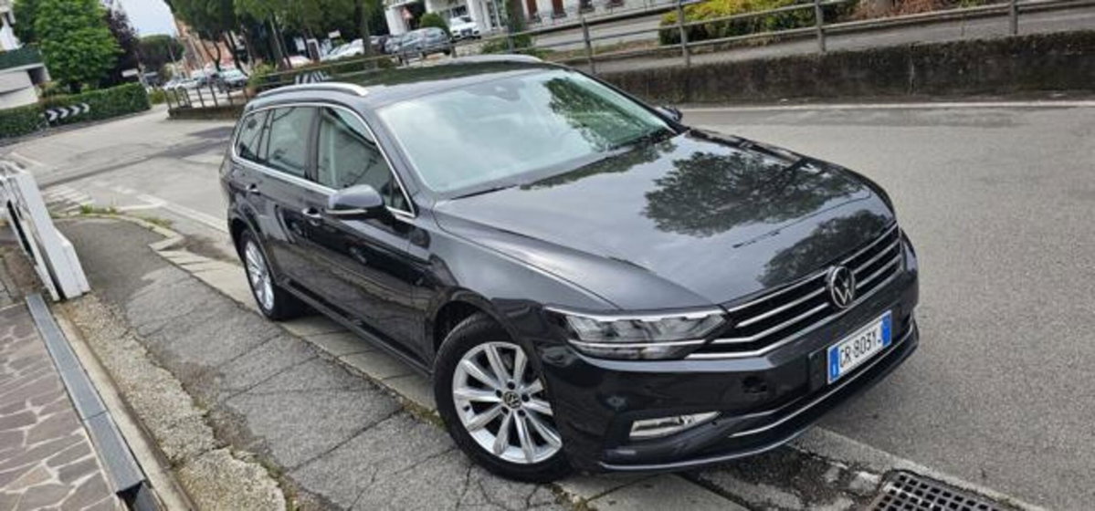 Volkswagen Passat Variant 2.0 TDI SCR EVO DSG Business (7)