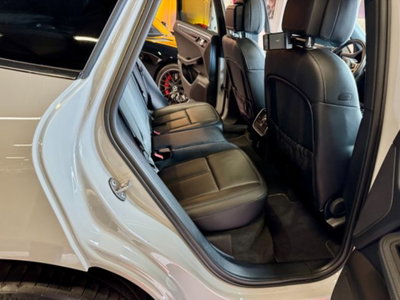 Porsche Macan S (10)