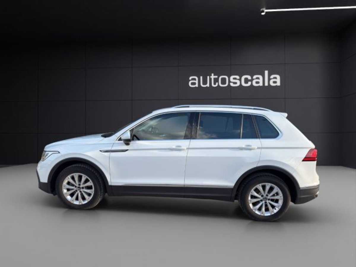 Volkswagen Tiguan 2.0 TDI 150 CV SCR DSG 4MOTION Life (2)
