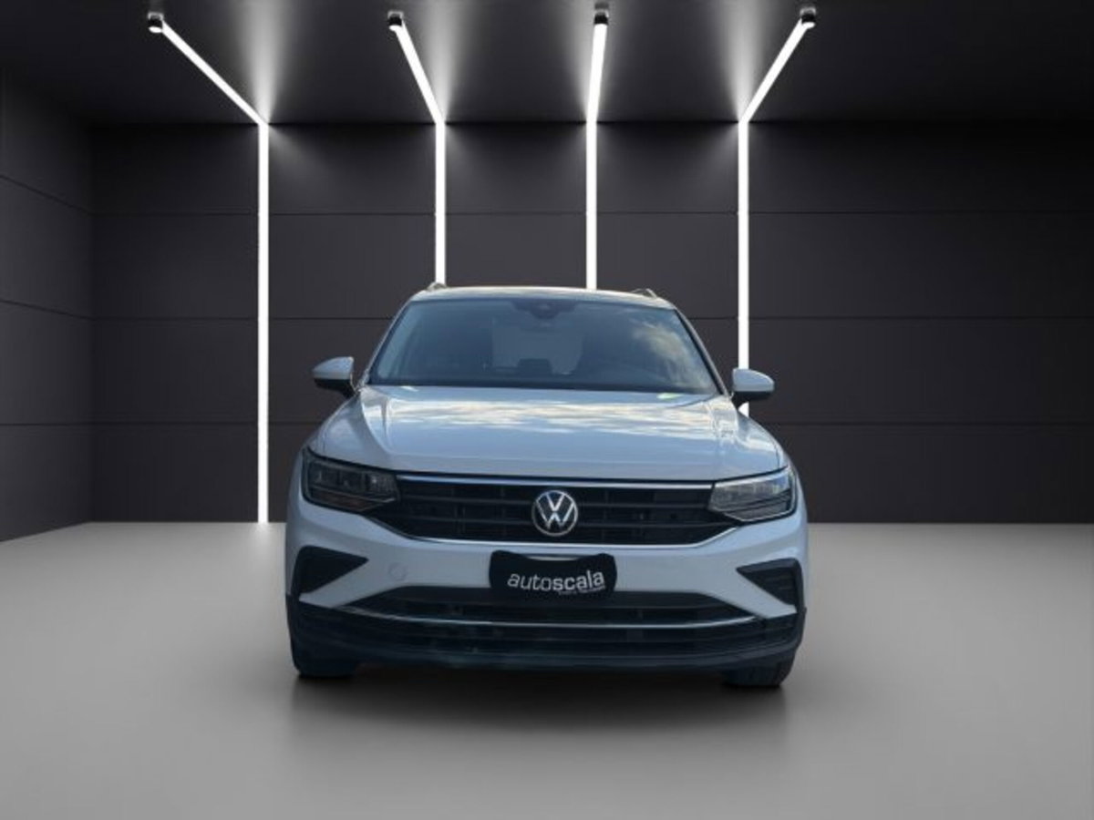 Volkswagen Tiguan 2.0 TDI 150 CV SCR DSG 4MOTION Life (8)